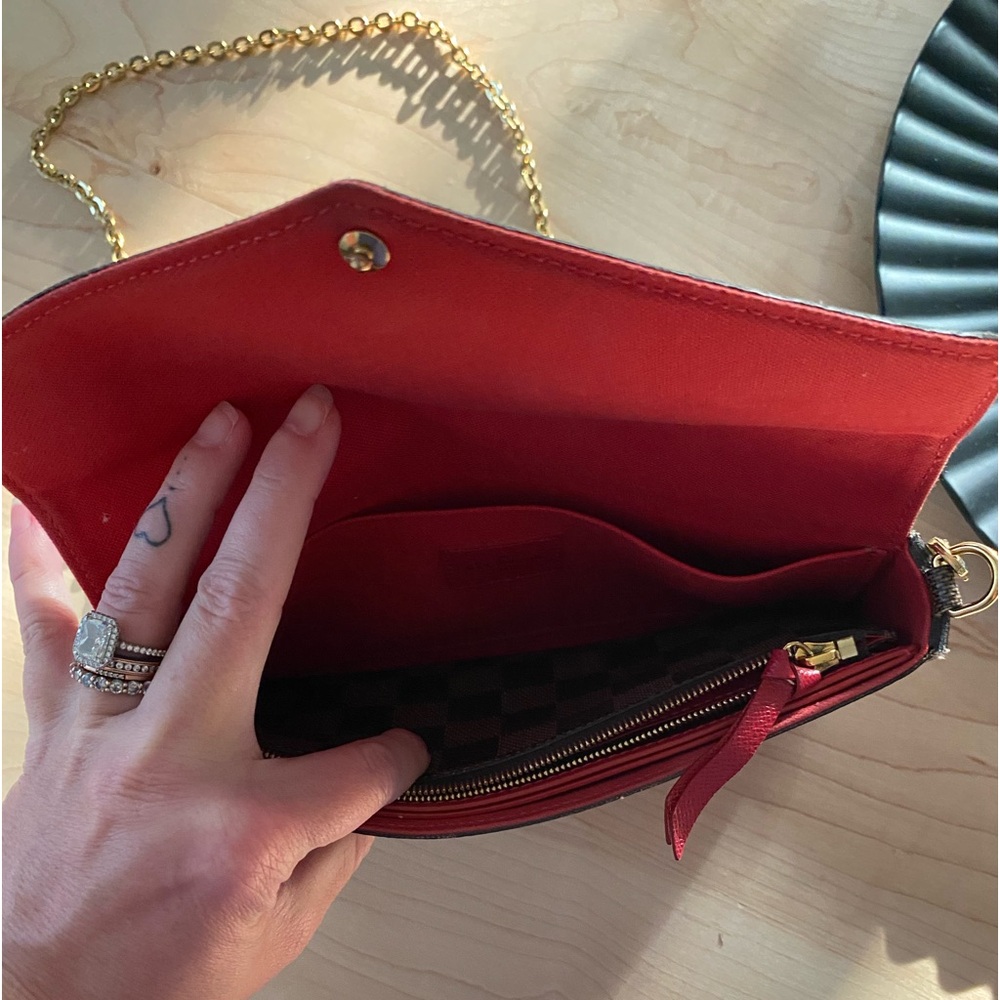 Félicie Pochette LV purse - Picture 2 of 5